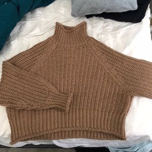 H&M cropped turtleneck sweater